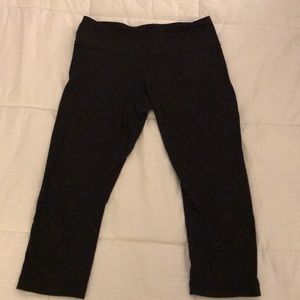 Lululemon Wunder Under Crops